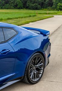 Chevrolet Camaro ZL1 2019 en parfait état - Product Image 2