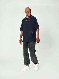 T-shirt d'été en gros pour hommes, T-shirts personnalisés en coton épais pour hommes, T-shirt oversize pour hommes - Product Image 4