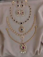 Ensemble de colliers à finition mate CZ Combo Offer Luxury Necklace Sets Minimal Wear Perfect For Party And Office Wear Design élégant