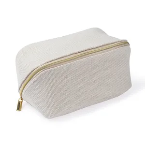 Borsa Clutch Personalizzata Wuw, Soluzione di Archiviazione Morbida al Tatto - Product Image 1