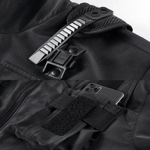 Nouveau Style Streetwear Nylon Tech Pull Veste Pantalon Ensembles Cargo Pantalon Avec Poches Latérales Techwear - Product Image 4