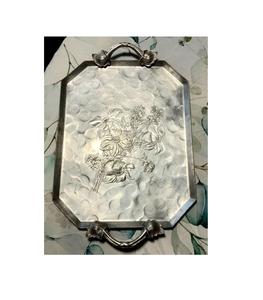 Bandeja DE SERVICIO DE METAL duradera y duradera con diseño de inspiración antigua, ideal para cocinas de granja y configuraciones de comedor rústico - Product Image 2