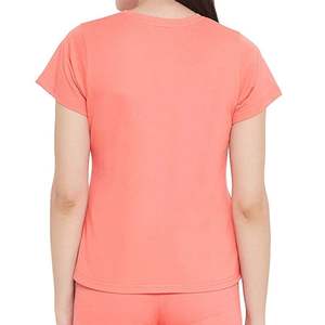 Ensemble T-shirt et short pour femme, coupe décontractée, fabricant en gros, OEM ODM, vêtements décontractés de qualité supérieure - Product Image 3