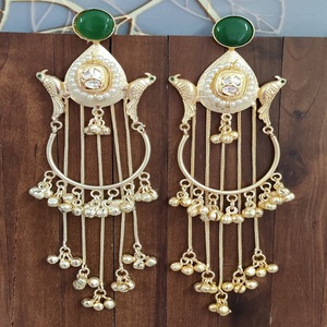 Pendientes Tradicionales Indios de Latón con Moissanita Polki Kashmiri para Mujer, Última Colección, Nuevo Diseño, para Bodas y Fiestas - Product Image 1