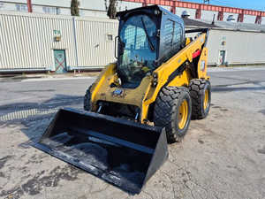 รถตักล้อยางดีเซลขนาดเล็ก รุ่น Cat 272D3 ปี 2022 พร้อมบุ้งกี๋หน้า สำหรับงานก่อสร้างและขนย้ายวัสดุ - Product Image 1