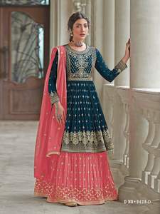 Dernier modèle de Lehenga Choli en Georgette par Fab Zone, vêtements de fête pour femmes avec broderie et travail de séquence - Product Image 4