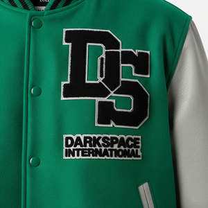 แจ็คเก็ตวาร์ซิตี้ขนสัตว์แบบมีฮู้ด คอตั้ง ขายดีประจำฤดูหนาว ปักลายเชนิลล์ ดีไซน์ใหม่ ทนทาน - Product Image 3