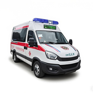 Ambulance médicale d'urgence à propulsion arrière automatique, à essence, norme EURO 6, pour véhicules de taille moyenne de 3 à 8 m de longueur, fabriquée en usine. - Product Image 1