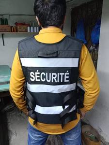 Seguridad último diseño Logo Color personalizado Chaleco DE SEGURIDAD HI vis Ropa DE SEGURIDAD reflectante Cremallera frontal Hi Viz Chaleco táctico - Product Image 3
