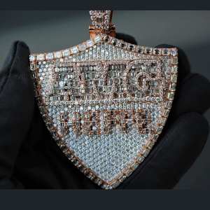 Pendentif Hip Hop lettre personnalisée de haute qualité Unique bicolore VVS Moissanite coupe plaqué or pour les rappeurs prix de gros - Product Image 1