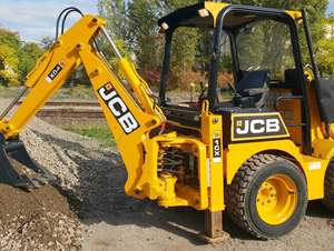 Cargadora de Ruedas JCB 1CX, Retroexcavadora, Cargadora Hidráulica Diésel para Construcción, Manejo de Materiales Agrícolas, en Muy Buen Estado - Product Image 5