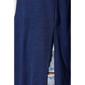 T-shirt décontracté à col rond - Product Image 4