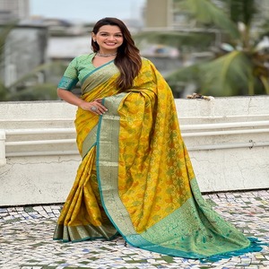 Collection de qualité supérieure Soie Patola élégante avec Meenakari Bandhani tisse des saris Femme Fabricant de mode - Product Image 1