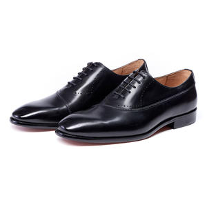 Chaussures Richelieu en cuir perforé pour hommes, élégantes et habillées, idéales pour les affaires et les cérémonies - Product Image 3