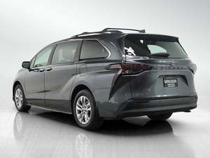 Sienna XLE 2025 Usada en Venta, 7 Pasajeros, Tracción Delantera, OEM, 1 Año de Garantía - Product Image 3