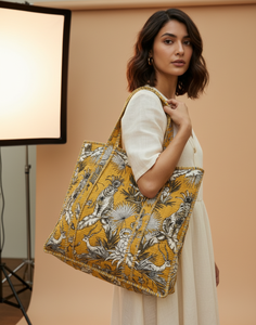 Sac fourre-tout brodé unique personnalisé grand sac pour dames avec design brodé sacs à main pour femmes à bandoulière personnalisés article en gros - Product Image 1