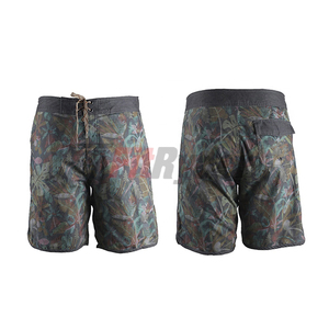 Short d'entraînement de basket-ball en polyester uni décontracté pour hommes, avec logo personnalisé OEM, tarif de gros avec poche imprimée par sublimation de haute qualité - Product Image 1