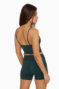 Ensemble de vêtements de sport pour femmes, haut de sport sans couture respirant à logo personnalisé et short taille haute, vente en gros - Product Image 2