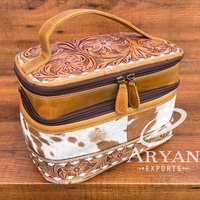 Sac cosmétique de maquillage en cuir repoussé à la main pochette de voyage portable pour femmes sac cosmétique en cuir de vachette pour femmes trousse de toilette de luxe styliste