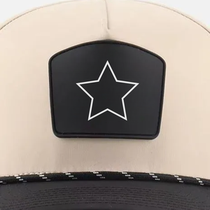 Casquette de golf VN personnalisée en usine à 5 panneaux Logo découpé au laser Patch en caoutchouc PVC Matériau imperméable avec casquette de baseball arrière en plastique - Product Image 2