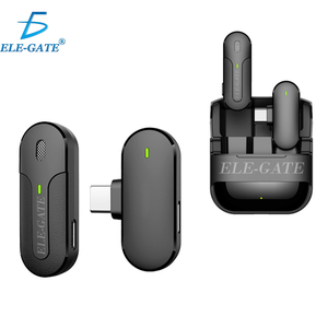 Microfono Lavalier Wireless Tipo C per Registrazione Audio a Mani Libere - Product Image 3