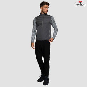 Nouvel arrivage de coupe-vent d'extérieur d'hiver vestes sans manches à capuche respirantes et décontractées fabriquées au Pakistan - Product Image 3