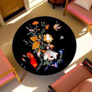 Table basse ronde en marbre noir de luxe avec incrustations florales en Pietra Dura, design artisanal en pierre - Product Image 3
