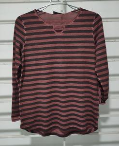 T-shirts 100% coton personnalisés pour femmes grande taille personnalisés avec logo impression solide et motifs teints en fil 180gms - Product Image 4