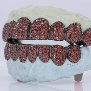 Hip Hop personalizado 925 dientes de plata Grillz Iced Out Moissanite diamante Grillz dientes joyería de plata mejor precio - Product Image 3