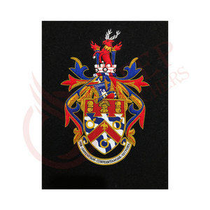 ตราสัญลักษณ์ประจำตระกูลปักมือคุณภาพดีที่สุด ออกแบบตราปักตามสั่ง - Product Image 3