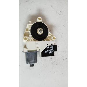 Moteur électrique de lève-vitre avant droit pour Jeep Renegade (18>) 0130822664 - Product Image 5
