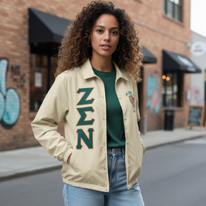 Veste d'entraîneur OEM unisexe avec lettres grecques Veste d'entraîneur coupe-vent brodée sur mesure pour l'équipe de sororité et les collèges Vente en gros - Product Image 2