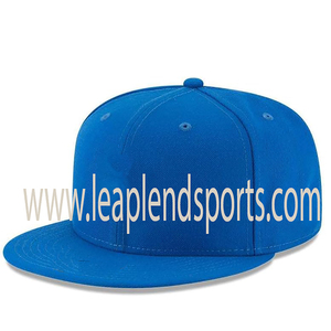 Ajustement des chapeaux décontractés avec logo personnalisé et conception personnalisée de votre propre pour les voyages et les aventures en plein air - Product Image 1