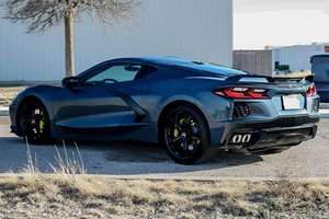 Venta de Vehículo 2024 con Volante a la Izquierda, Bajo Kilometraje, Transmisión Automática, Asientos de Cuero, Techo Panorámico y Tracción en las Cuatro Ruedas - Product Image 4