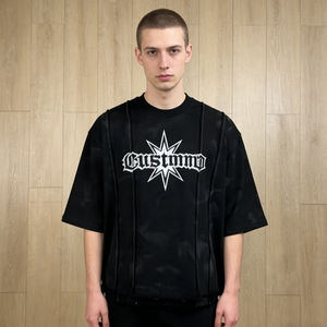 เสื้อยืดผู้ชายสีดำลายกราฟิกโกธิคทรงโอเวอร์ไซส์สไตล์วินเทจพังก์ลายเรขาคณิตแบบลำลอง - Product Image 4