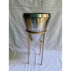 Forma ovalada de metal galvanizado Logotipo personalizado y tamaño disponible Macetas de jardín de forma grande y maceta con asas de cuerda - Product Image 6