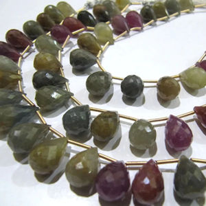 Lágrimas de zafiro múltiples naturales, 8x12mm a 9x14mm, cuentas de Briolette facetadas, hebra de 10 pulgadas - Product Image 1