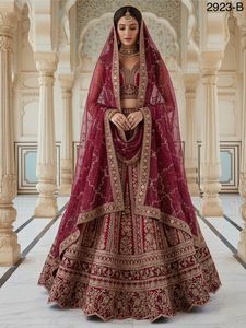 Lehenga de Diseñador para Ocasiones Especiales, Trabajo Muy Detallado y Bordado con Diseño de Pavo Real, Lehenga Choli de Novia Perfecta - Product Image 5