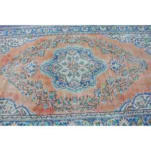 Alfombra Turca Vintage, Alfombra de 4.7x8.5 pies, Alfombra de Lana con Diseño de Parches Azules y Naranjas - Product Image 4