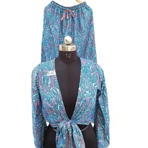 Conjunto de ropa de dormir ligera para mujer de Color cielo, pijamas ecológicos suaves y transpirables diseñados para la comodidad nocturna - Product Image 1