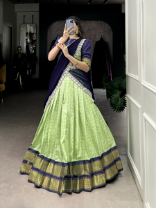 Haute qualité Zari Chex cousu Lehenga avec chemisier brodé Georgette Dupatta prêt pour mariage et tenue traditionnelle festive - Product Image 4