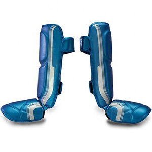 Protège-tibias et protège-épaules en cuir et gel personnalisés pour l'entraînement et le combat de Muay Thai, Kickboxing et MMA - Product Image 4