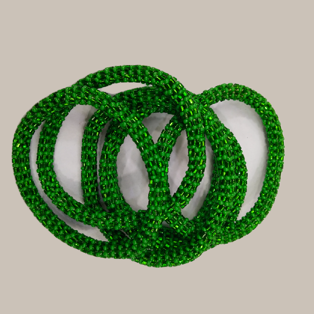 สีเขียว