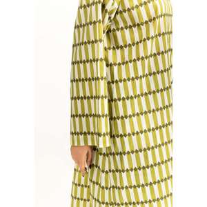 ชุดเซ็ตพิมพ์ลายริ้วสีเขียวสำหรับผู้หญิง ชุดลำลอง 2 ชิ้น กางเกงขาสั้น ไซส์ XS และ XXS สำหรับฤดูใบไม้ผลิ/ฤดูร้อน - Product Image 2