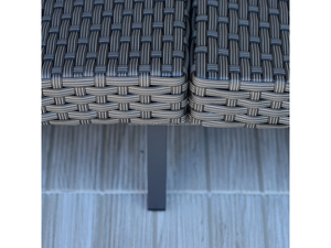 Meubles d'extérieur modernes et minimalistes, chaises longues, bord de piscine, cour, villa, parc, hôtel, utilisation en Indonésie - Product Image 4