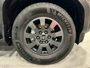 Toyota Land Cruiser Prado TX 2.8L 4WD 2024 - Product Image 4
