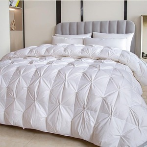 Fabricante de edredones de hotel con sede en Pakistán Tamaños personalizados Algodón que ofrece servicios OEM ODM MOQ para compradores internacionales de ropa de cama - Product Image 4