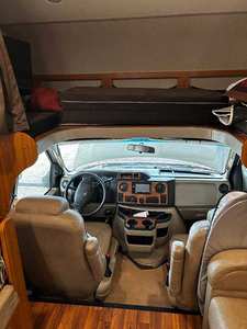 Camping-car Jayco Grayhawk 30X modèle 2017 d'occasion de qualité supérieure, disponible à la vente - Product Image 3