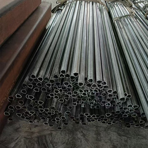 Tubería Triangular de Acero al Carbono sin Costura ST37 <span class=keywords><strong>ST52</strong></span> - Product Image 2