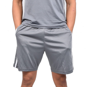 Short en maille de polyester pour homme-Short de gym et de course de haute qualité avec options personnalisables - Product Image 4